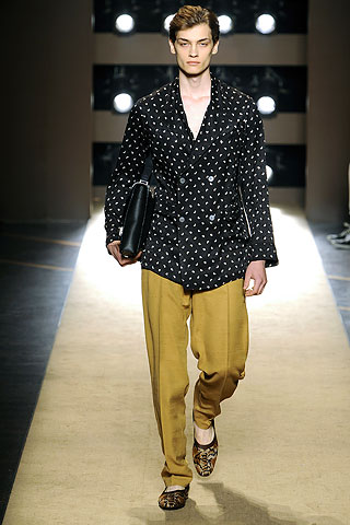 Gianfranco Ferre / - 2011